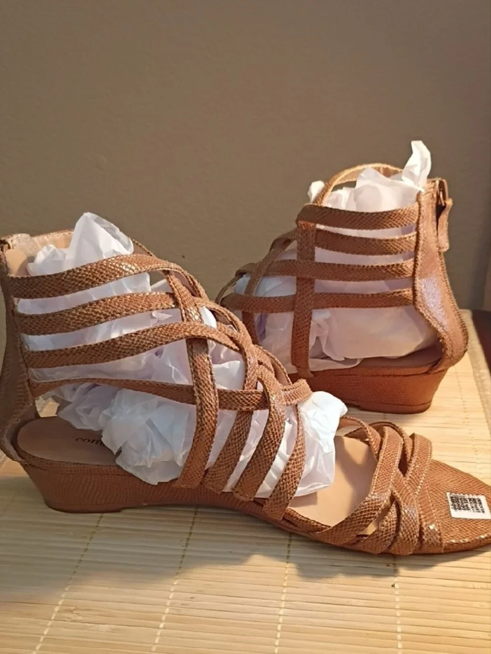 comfortview Tan Strappy Wedge Sandals 8.5W (WIDE)